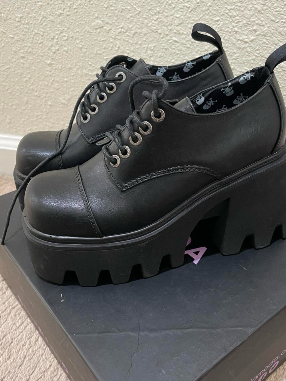 Lamo Black Platform Lace-Up Chunky Oxfords
